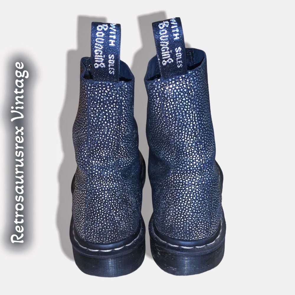 Dr. Martens Silver Metallic Pebble 1460 Pascal Leather Boots, US 9 - Picture 2 of 10